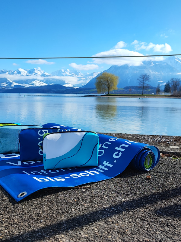 Reiseetuis aus recycelten Blachen der BLS Schifffahrt