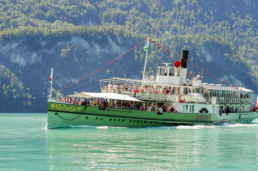 Dampfschiff Lötschberg auf dem Brienzersee