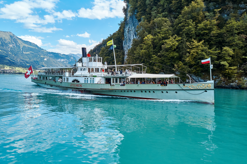 Dampfschiff Lötschberg Brienzersee