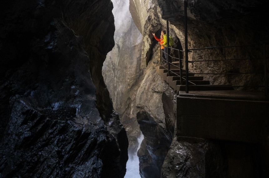 Enge Schlucht, Felsen und dazwischen Wasser